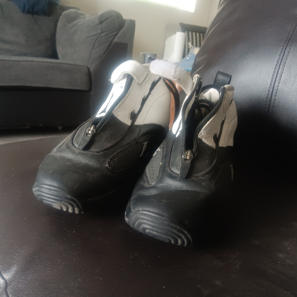 Reebok Answer IV - Picture 2 of 4